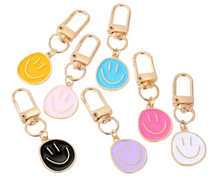 Load image into Gallery viewer, Happy Face Charm Keychain
