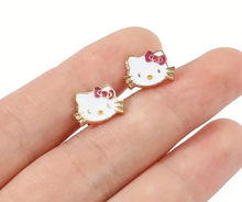 Load image into Gallery viewer, HK Earrings